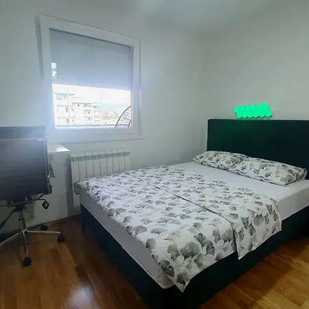 Apartamento Istocno Sarajevo, Lukavica, Great View